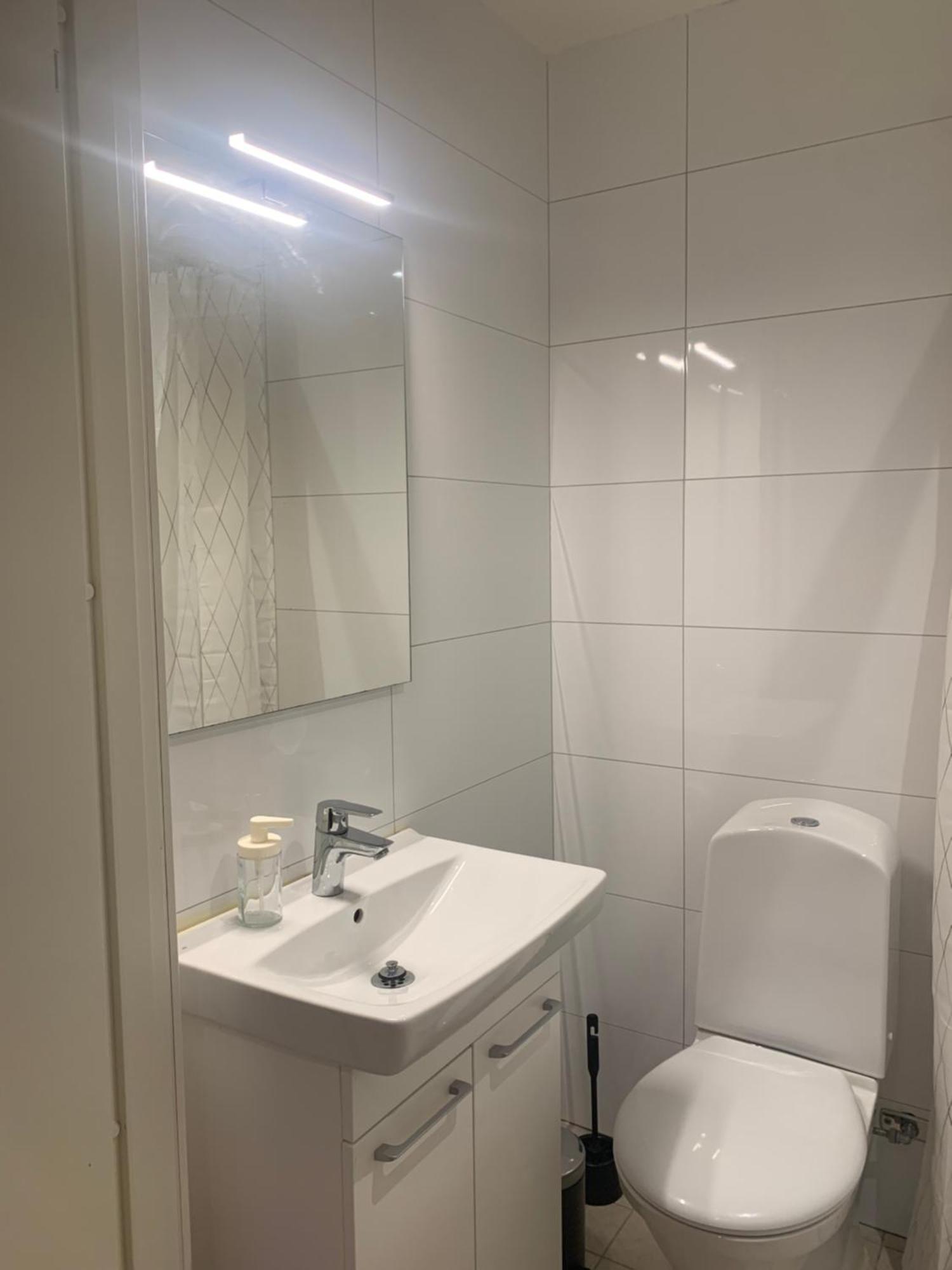 Edsviken Hotell Ab Соллентуна Экстерьер фото