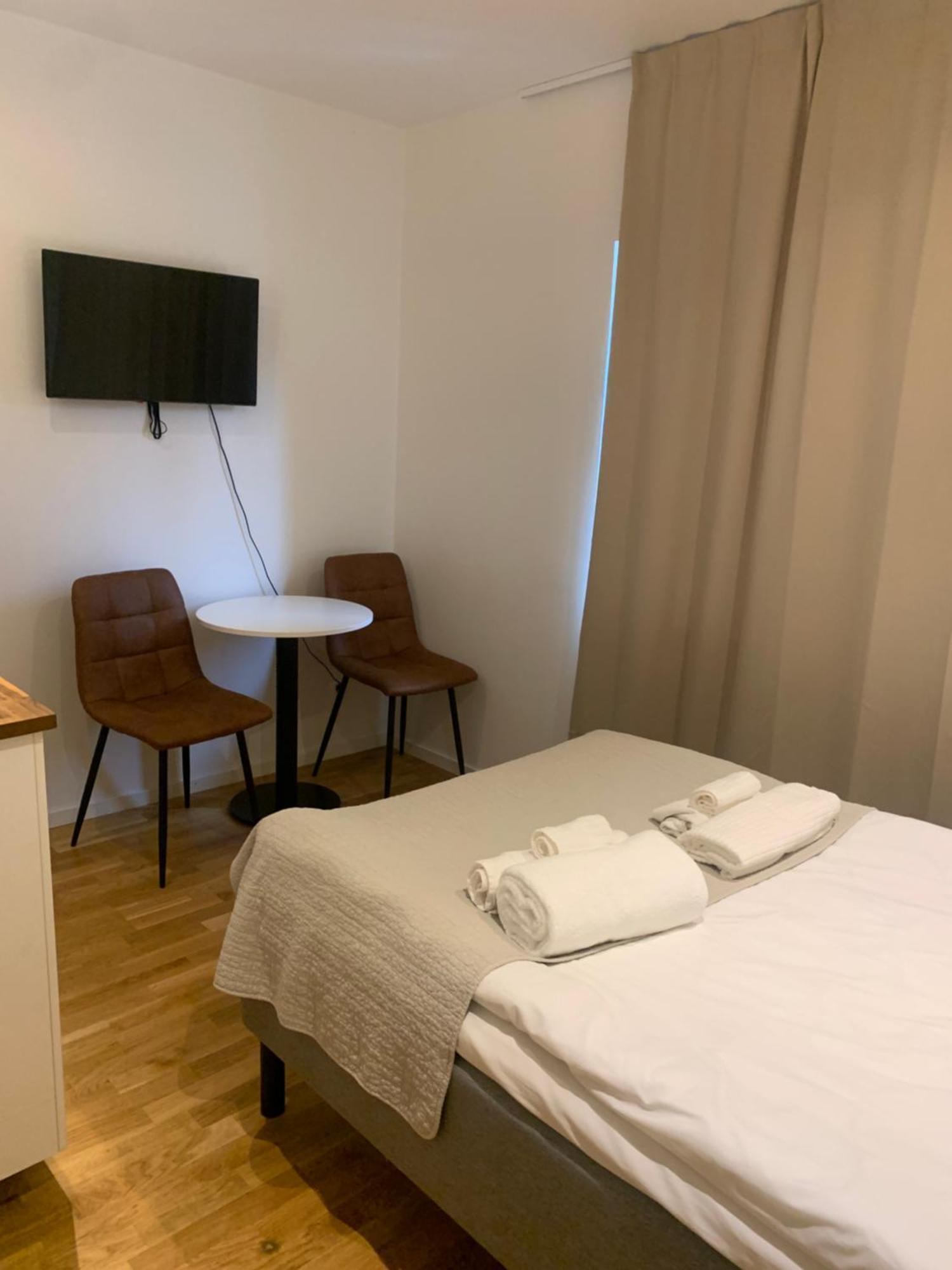 Edsviken Hotell Ab Соллентуна Экстерьер фото